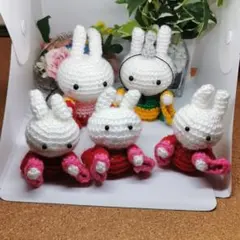編みぐるみうさぎちゃんお雛様