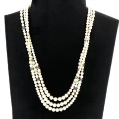 パール・クリスタル調　3連ネックレス