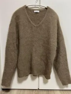 BEAUTY&YOUTH モカ色 Vネックセーター