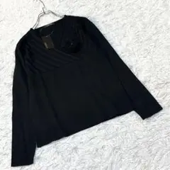 新品タグ付き　SAPAIR コサージュ付きブラック ニットセーター　 Lサイズ