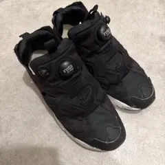 Reebok インスタポンプフューリー ブラック