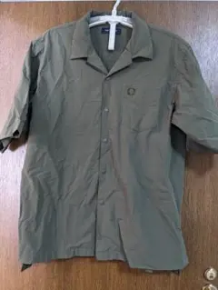 【FRED PERRY】フレッドペリー半袖ナイロンシャツ カーキのサムネイル