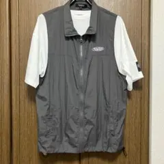 ベスト付きTシャツ
