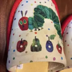 はらぺこあおむし キッズスリッパ