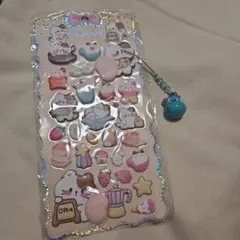 猫のぷっくりシールとサリーキーホルダー