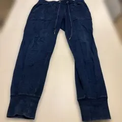 GU ダークブルー カジュアルパンツ