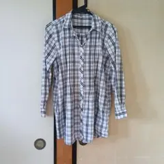 チェック柄長袖シャツ