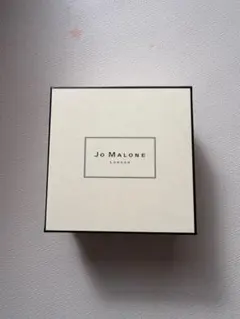 【期間限定3/28まで】Jo Malone ギフトボックス アイボリー・ブラック