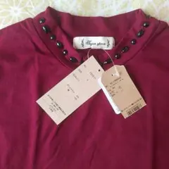 未使用タグ付き ビジューハイネックカットソー　長袖Tシャツ　グリーンパークス