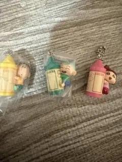 クレヨンしんちゃん おなまえスイング カプセルトイ ガチャガチャ キーホルダー