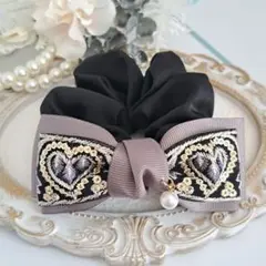 ⭐2104⭐❣️大人可愛い華やかアクセ❣️オリジナル✴インド刺繍リボンシュシュ