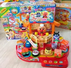 おすしい〜っぱい　アンパンマン！DX回転すしセット