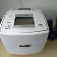 三菱電機 IH炊飯器 NJ-SEB06 本体 ホワイト - メルカリ