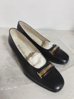 YVES SAINT LAURENT パンプス 黒のサムネイル