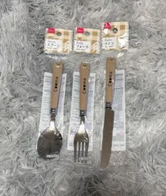ダイソー フォーク スプーン ナイフ クマ 3本セットのサムネイル