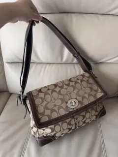 希少美品☆COACH コーチ ワンショルダーバッグ ターンロック 肩掛け