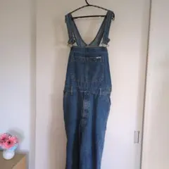 サスペンダーパンツ