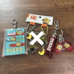 ミニオン　キーホルダー　　チャーム　2点セット　USJ ユニバーサルスタジオ