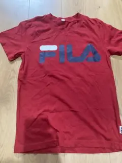 FILA 赤 Tシャツ サイズ150