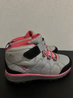 Item thumbnail for item b27290d8-fc2f-4dfc-85d7-06b2b27c30ab