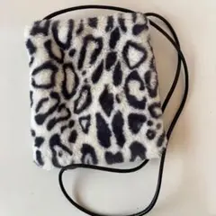 ヒョウ柄ファーショルダーバッグ