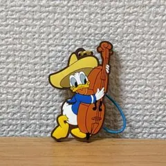 ディズニーストア　三人の騎士　シークレットストラップ　ドナルドc