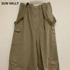 SUN VALLY新品ベージュ カーゴパンツ