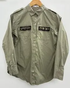 531★GLOBAL WORK カーキ ポケット付きシャツ Mサイズ