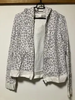 パーカー　レディース