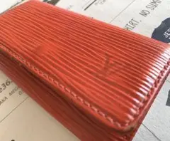ルイヴィトン エピ キーケース　4連 レッド