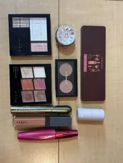 【値下げ対応可能】メイクアップセット アイシャドウ チーク リップ