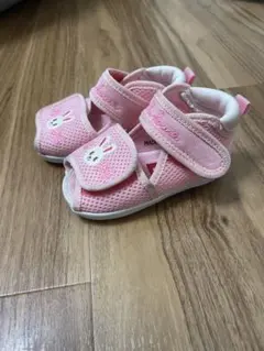 ミキハウス ピンク うさこ　ベビーサンダル