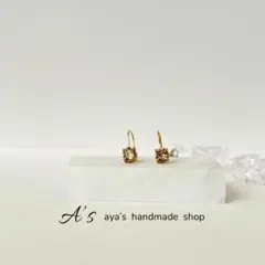 大人ヴィンテージローズが輝くクリスタルガラスのフックピアス　ゴールド　両耳用