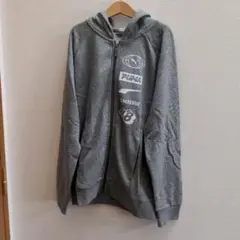 ⭐最終値下げ⭐新品、未使用 PUMA フード付きジャンパー 160
