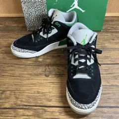 （K26001）ナイキ エアジョーダン3 レトロ 