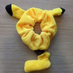 ピカチュウ ヘアゴム イエロー　しっぽ付き