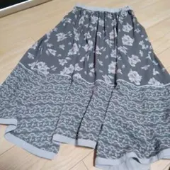 503）Feroux フラワープリント グレー フレアスカート