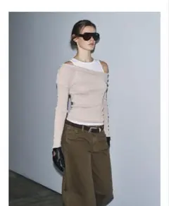 完売品⭐︎ZARA ダブルレイヤー風アシンメトリーTシャツ S サンド/マール