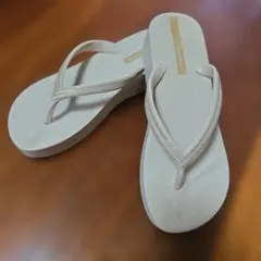 Ipanema 厚底 ビーチサンダルのサムネイル