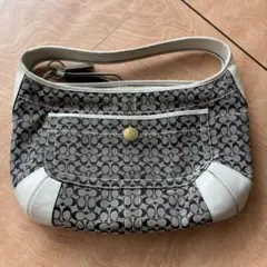 コーチ ワンショルダーハンドバッグ シグネチャー柄