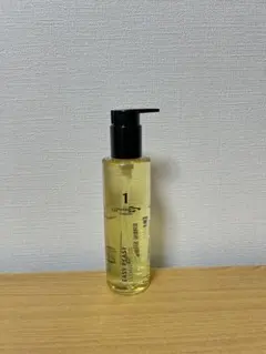 ナンバーズイン1番クレンジングオイル