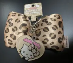 新品 ハローキティ ビッグリボンキーホルダー ヒョウ柄