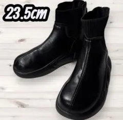 Item thumbnail for item 28539381-9efd-4b8a-8bec-f4a1de575a5b