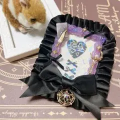 【No.32】硬質ケース　トレカケース  ホイップ デコ 黒