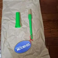 乗馬　刷毛　ブラシ　 プラスチック製