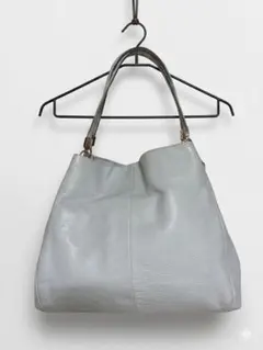 美品　COACH レザー ショルダーバッグ ライトグレー
