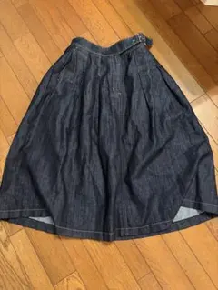 お値下げ⭐︎マッキントッシュヒロソフィー⭐︎ダークデニム フレアスカート ベルト付き