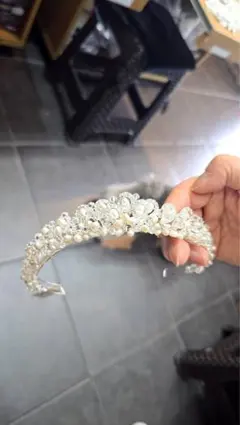 【1/25まで値下げ9000円→8200円】韓国 ティアラ　DbyD