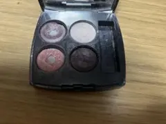 シャネル　アイシャドウ