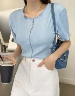 SHEIN 水色トップスのサムネイル